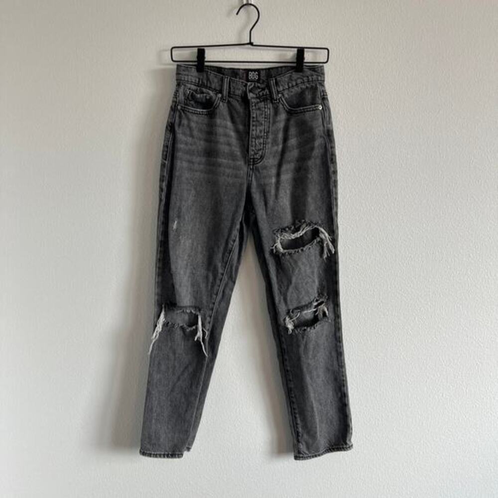 BDG Urban Outfitters High-Waisted Slim Straight Distressed‎ Black Wash Jean 26